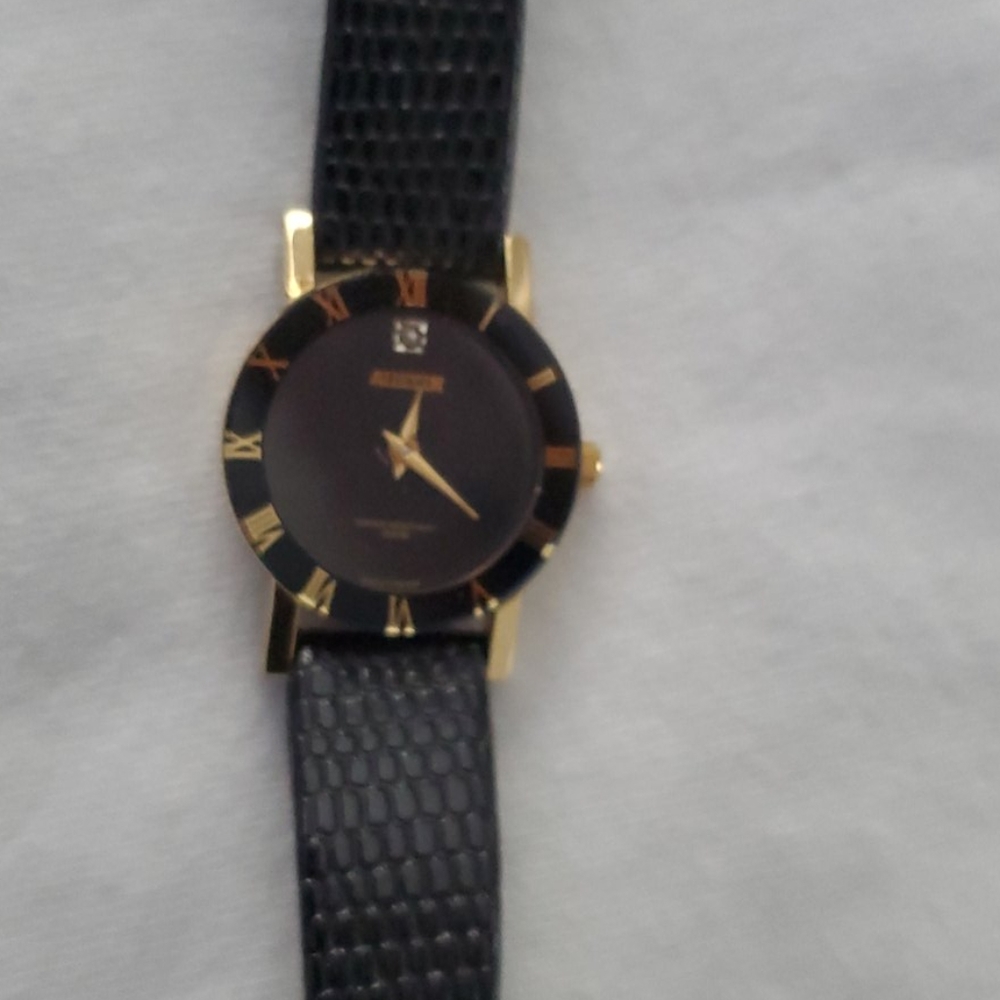 Watch - Picture 3 of 4